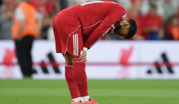 جماهير ليفربول تنقلب على صلاح: أناني وبائس .. يجب استبعاده جماهير ليفربول تنقلب على صلاح: أناني وبائس .. يجب استبعاده