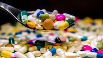 1.6 مليار دينار إنتاج الصناعات العلاجية الأردنية سنويا