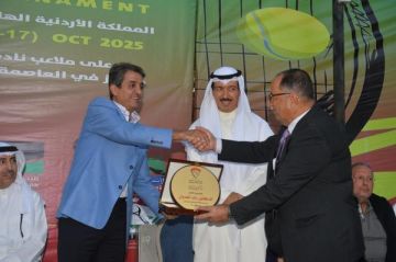 الأردن يتصدر العرب بـ24 كأسًا في البطولة العربية الخامسة لرواد التنس الأردن يتصدر العرب بـ24 كأسًا في البطولة العربية الخامسة لرواد التنس
