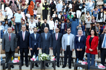 العيسوي يرعى انطلاق مبادرة شاشة أمل لدعم الأطفال المرضى والأيتام واللاجئين العيسوي يرعى انطلاق مبادرة شاشة أمل لدعم الأطفال المرضى والأيتام واللاجئين