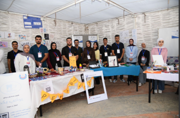 جامعة العلوم والتكنولوجيا تطلق الخيمة الإرشادية اصنع طريقا للطلبة المستجدين