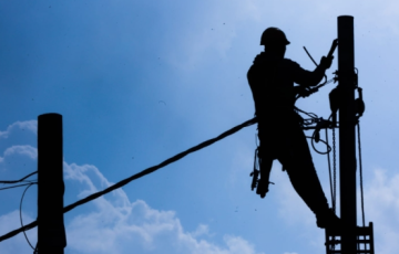 فصل التيار الكهربائي عن مناطق بالأغوار الشمالية الأحد فصل التيار الكهربائي عن مناطق بالأغوار الشمالية الأحد