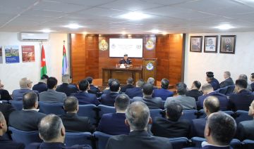 مدير الأمن العام يزور إدارة مكافحة المخدرات ويشيد بجهودها الميدانية والتوعوية والعلاجية مدير الأمن العام يزور إدارة مكافحة المخدرات ويشيد بجهودها الميدانية والتوعوية والعلاجية