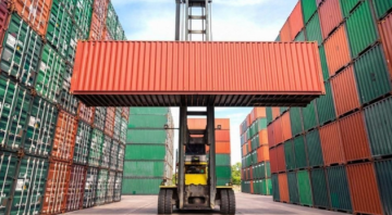 ارتفاع الصادرات الوطنية 8 والعجز التجاري يزيد 3.5 خلال 8 أشهر ارتفاع الصادرات الوطنية 8 والعجز التجاري يزيد 3.5 خلال 8 أشهر