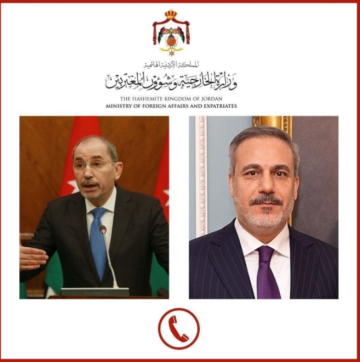 الصفدي يبحث مع نظيره التركي جهود دعم غزة وتثبيت وقف إطلاق النار الصفدي يبحث مع نظيره التركي جهود دعم غزة وتثبيت وقف إطلاق النار