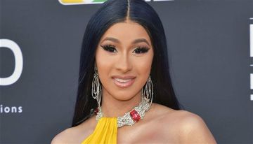 كاردي بي تحيي أولى حفلاتها في السعودية