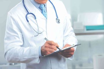 أطباء يدعون لتوثيق امتحانات البورد الأردني بالصوت والصورة وتكرارها كل خمس سنوات أطباء يدعون لتوثيق امتحانات البورد الأردني بالصوت والصورة وتكرارها كل خمس سنوات