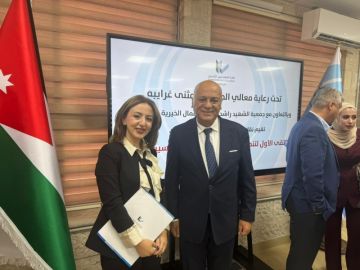 جامعة الزرقاء تشارك في الملتقى الأول لتنمية مهارات وقدرات المهندسين الشباب جامعة الزرقاء تشارك في الملتقى الأول لتنمية مهارات وقدرات المهندسين الشباب