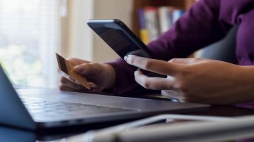 ارتفاع قيمة حركات الدفع عبر إي فواتيركم إلى 11.57 مليار دينار منذ بداية 2025