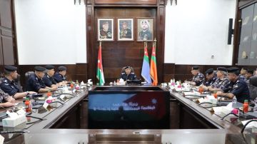 مدير الأمن العام يطلع على خطة التعامل الأمثل مع فصل الشتاء