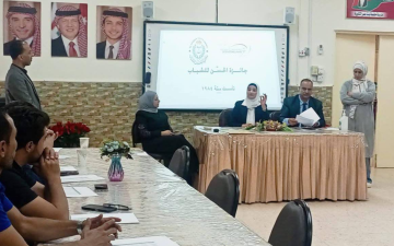 السواريس تترأس اجتماع جائزة الحسن للشباب لمدارس لواء سحاب السواريس تترأس اجتماع جائزة الحسن للشباب لمدارس لواء سحاب