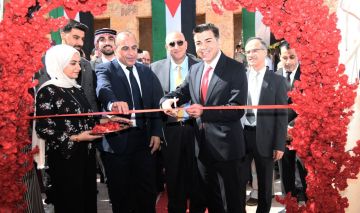 التكنولوجيا تطلق الخيمة الإرشادية للطلبة المستجدين التكنولوجيا تطلق الخيمة الإرشادية للطلبة المستجدين