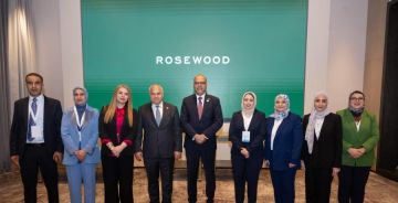 وزير العمل يبحث تعزيز التعاون مع نظرائه العرب والإسلاميين على هامش مؤتمر الدوحة وزير العمل يبحث تعزيز التعاون مع نظرائه العرب والإسلاميين على هامش مؤتمر الدوحة