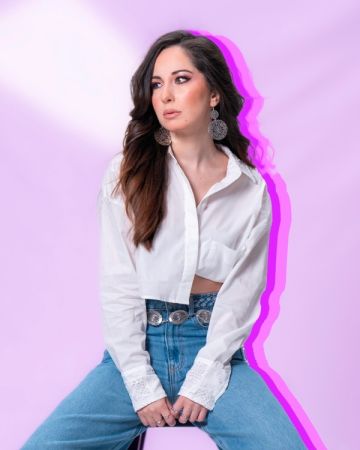 ميرنا كوزا تطلق ميني ألبوم بعنوان الحب حلو  ميرنا كوزا تطلق ميني ألبوم بعنوان الحب حلو