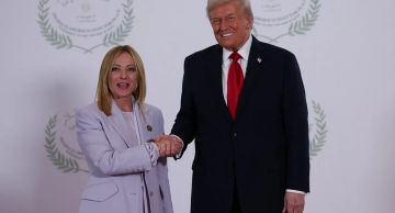 تعليق ترامب على جمال ميلوني يثير الجدل في قمة السلام .. فيديو تعليق ترامب على جمال ميلوني يثير الجدل في قمة السلام .. فيديو