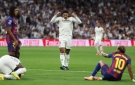 ريال مدريد يحسم الكلاسيكو ويبتعد بالصدارة على حساب برشلونة - jo