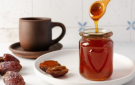 كراميل التمر بزبدة الكاكاو: بديل طبيعي ولذيذ للكراميل التقليدي
