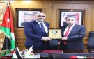 توقيع مذكرة تفاهم بين جامعة البلقاء التطبيقية والجمعية الأردنية لمكافحة المخدرات - jo