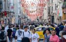 تركيا تسجل فائضا قياسيا في الحساب الجاري بفضل السياحة - jo