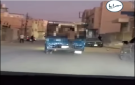 بالفيديو .. طفل في الرصيفة يتسلى بالتنقل فوق الشاحنات معرضا نفسه للموت - jo