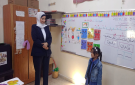 السواريس تتفقد مدرسة فاطمة الزهراء الأساسية المختلطة بحضور فعاليات الطابور الصباحي . - jo