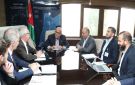 وزير المياه والري يؤكد الإسراع بتنفيذ حزمة من المشاريع الممولة - jo