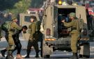 استشهاد فلسطيني في نابلس وتصاعد الاقتحامات والاعتداءات بالضفة - jo