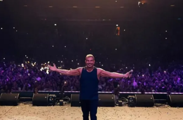 عمرو دياب يوقف حفله في دبي عمرو دياب يوقف حفله في دبي