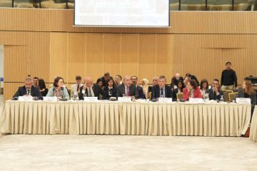 وزير الخارجية يؤكد ضرورة تقديم الدعم السياسي والمالي لوكالة الأونروا وزير الخارجية يؤكد ضرورة تقديم الدعم السياسي والمالي لوكالة الأونروا