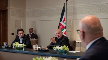 اقتصاديون يؤكدون: التوجيهات الملكية أساس دفع رؤية التحديث الاقتصادي إلى التنفيذ