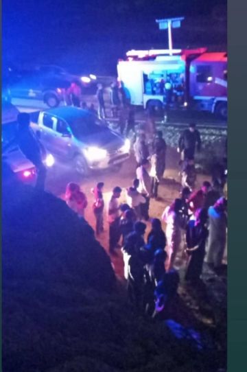 الدفاع المدني يتعامل مع حادث سير مروع قرب أم صيحون وأنباء عن وقوع إصابات خطرة