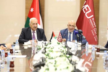 افتتاح الدورة العادية لمجلس اتحاد البرلمان الطلابي في جامعة الشرق الأوسط بمشاركة المستقلة للانتخاب 