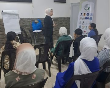 جلسات توعوية في الطفيلة حول الأمان الرقمي ومكافحة العنف الإلكتروني