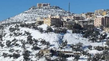 هل تتساقط الثلوج نهاية الشهر الحالي في الأردن؟ هل تتساقط الثلوج نهاية الشهر الحالي في الأردن؟