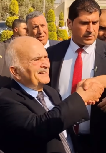 بالفيديو .. الأمير الحسن يعيد الأمل لطالب بعد فصله من جامعة اليرموك