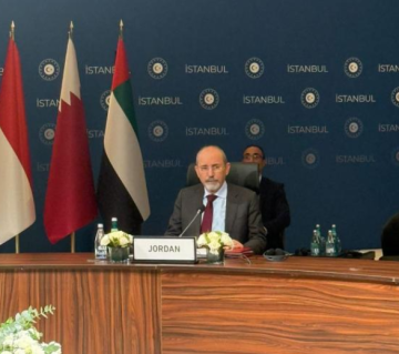 الصفدي يؤكد في اجتماع إسطنبول ضرورة الالتزام بوقف إطلاق النار في غزة ودعم حل الدولتين