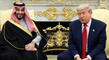 ترامب: السعودية وافقت على استثمار 600 مليار دولار في أميركا وقد يزيد هذا المبلغ ترامب: السعودية وافقت على استثمار 600 مليار دولار في أميركا وقد يزيد هذا المبلغ