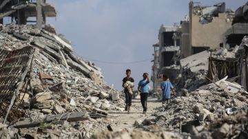 قصف مدفعي وإطلاق نار من مروحيات الاحتلال شرقي خان يونس