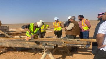 وزير الطاقة يؤكد أهمية تسريع وتيرة إنجاز أعمال التنقيب عن خام الفوسفات في الريشة وزير الطاقة يؤكد أهمية تسريع وتيرة إنجاز أعمال التنقيب عن خام الفوسفات في الريشة