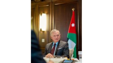 الملك يشكر دول جولته الآسيوية على حفاوة الاستقبال ومباحثات تعزيز الشراكات الاقتصادية الملك يشكر دول جولته الآسيوية على حفاوة الاستقبال ومباحثات تعزيز الشراكات الاقتصادية