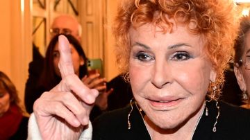 رحيل أسطورة الموسيقى الشعبية الإيطالية أورنيلا فانوني