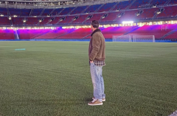 لابورتا يصطدم ميسي بشأن إمكانية العودة إلى برشلونة