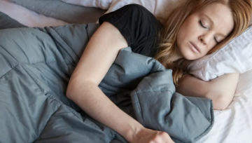 ليلة بلا أرق ومعدة مرتاحة .. إليك 6 عادات بسيطة قبل النوم