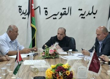 وزير الإدارة المحلية يتفقد جاهزية بلديتي القويرة والجفر لفصل الشتاء