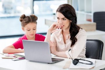 4 أسباب تدفع الأمهات للشعور بالسخط وإليك كيفية التغلب عليها