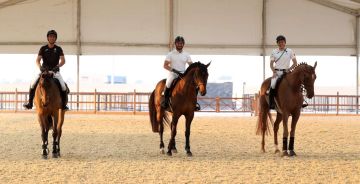 فرسان الأردن يتأهلون لنهائي القفز بدورة التضامن الإسلامي فرسان الأردن يتأهلون لنهائي القفز بدورة التضامن الإسلامي