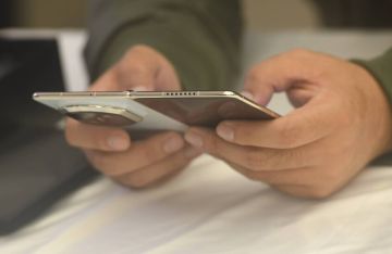 هواوي تطلق واحدا من أفضل الهواتف القابلة للطي هواوي تطلق واحدا من أفضل الهواتف القابلة للطي