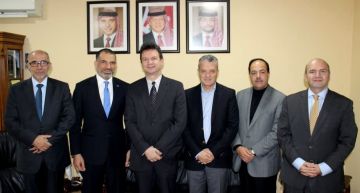 رجال الأعمال تبحث التعاون الاقتصادي مع رومانيا رجال الأعمال تبحث التعاون الاقتصادي مع رومانيا