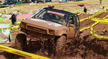 الأردنية لرياضة السيارات تعلن نتائج سباق الدفع الرباعي