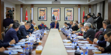 المالية النيابية تستدعي توضيحات حول انعكاسات الرسوم الجمركية على الأسعار والقطاعات